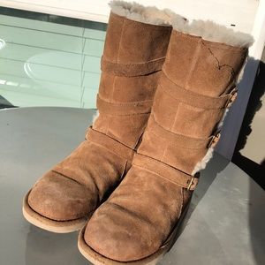 Ugg camel tan tall zippered boots us 6.5